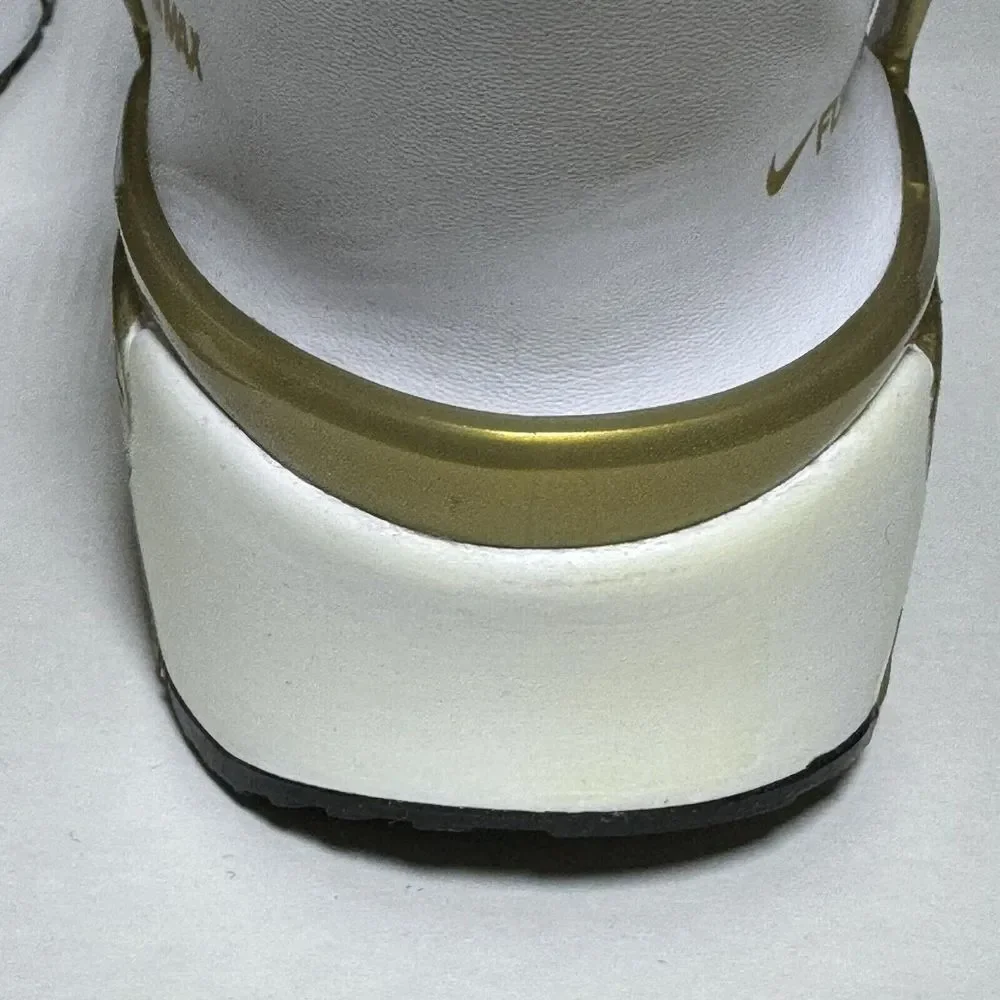 Nike Air Max 90 Flyease White Gold Sneaker Shoe CV0526-100 GS Size 7 Women's 8.5 - Picture 8 of 9